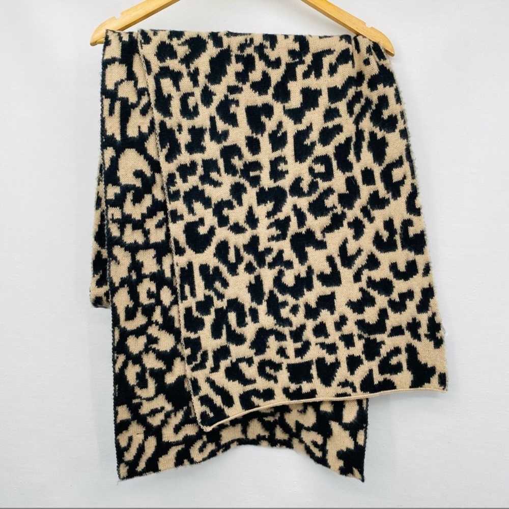 Athleta Morro Black and Tan Cheetah Print Oversized Scarf